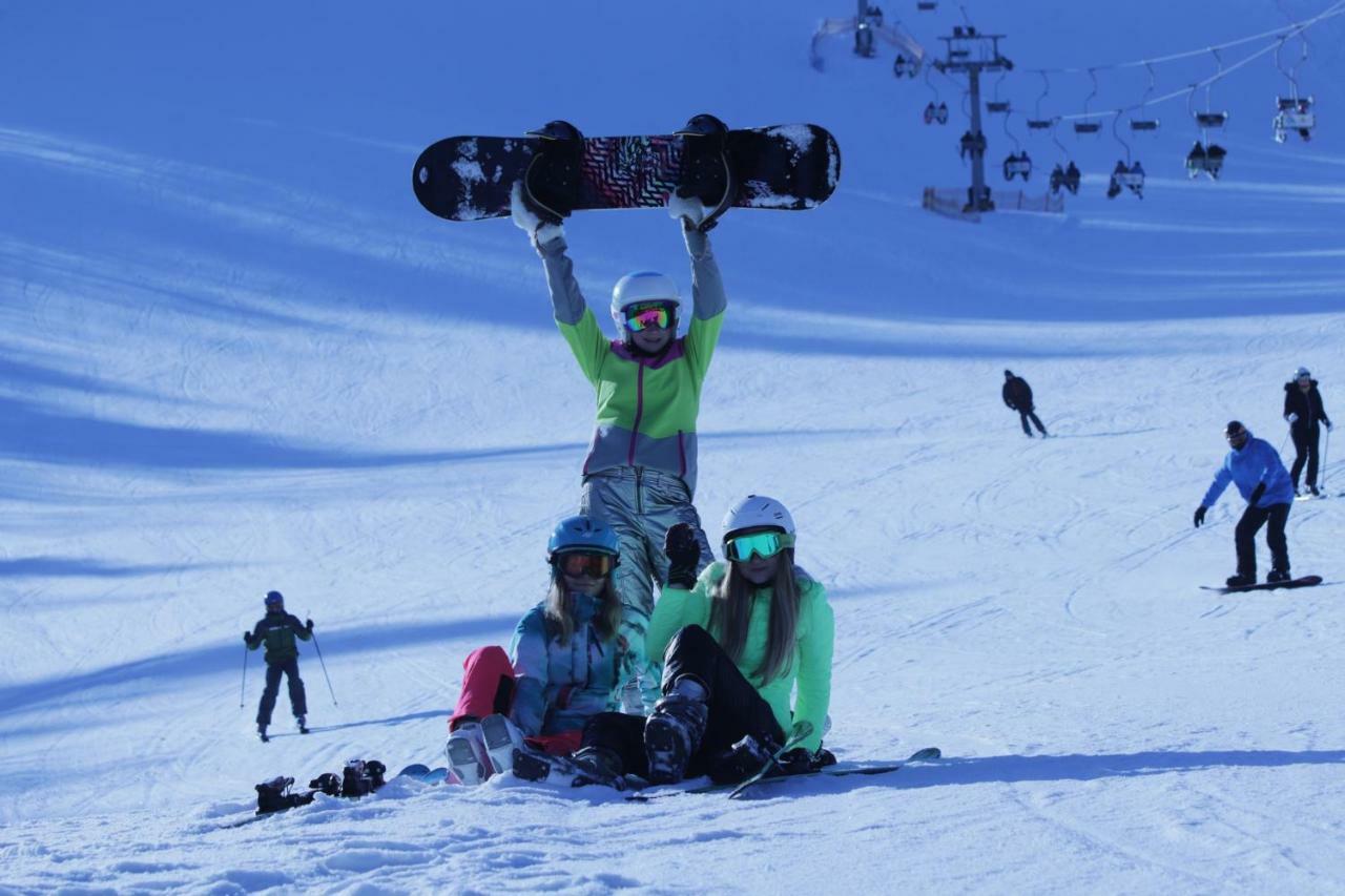 Pensjonat Laworta Ski 우스트르치키 돌네 외부 사진